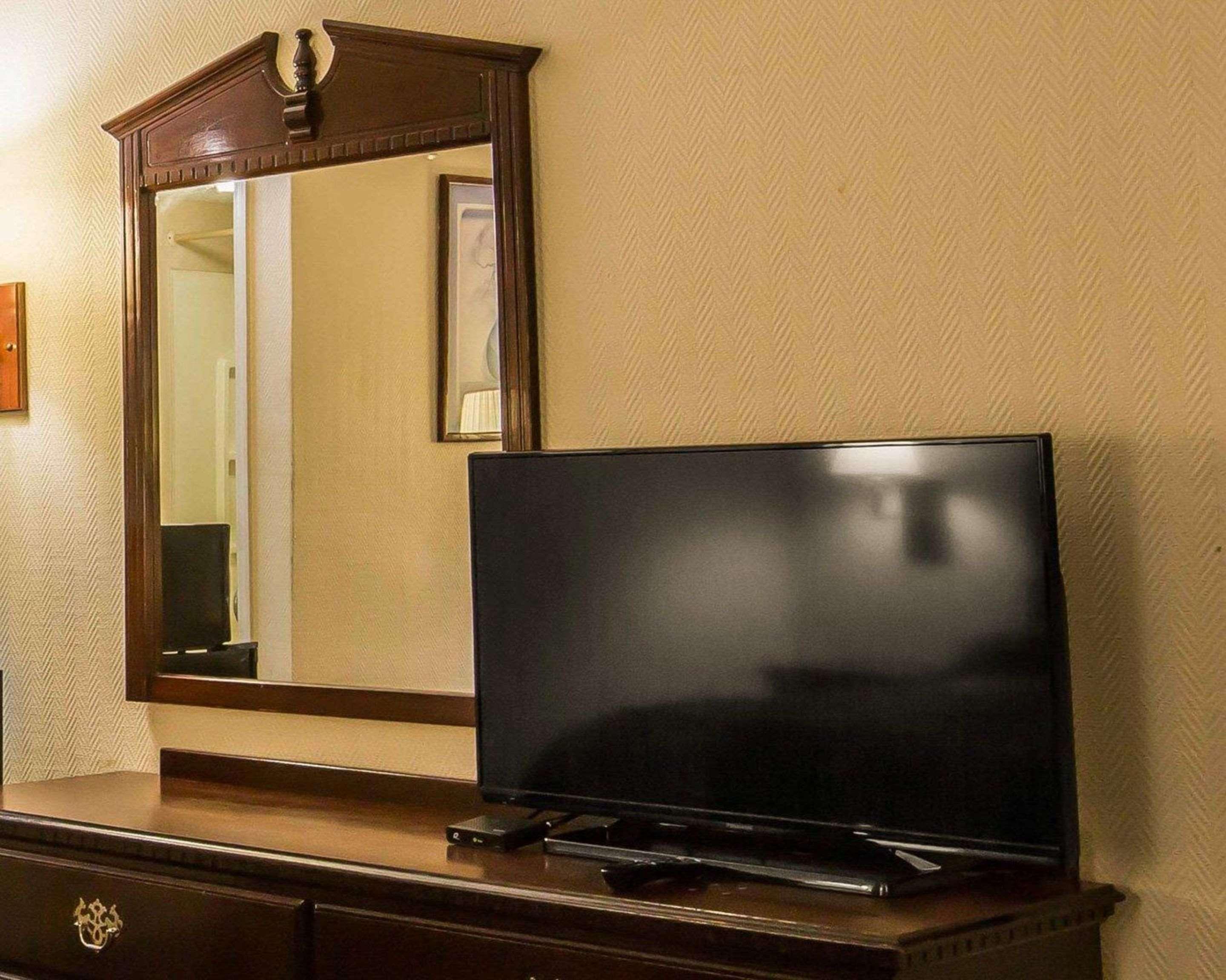 Rodeway Inn Phenix City Dış mekan fotoğraf