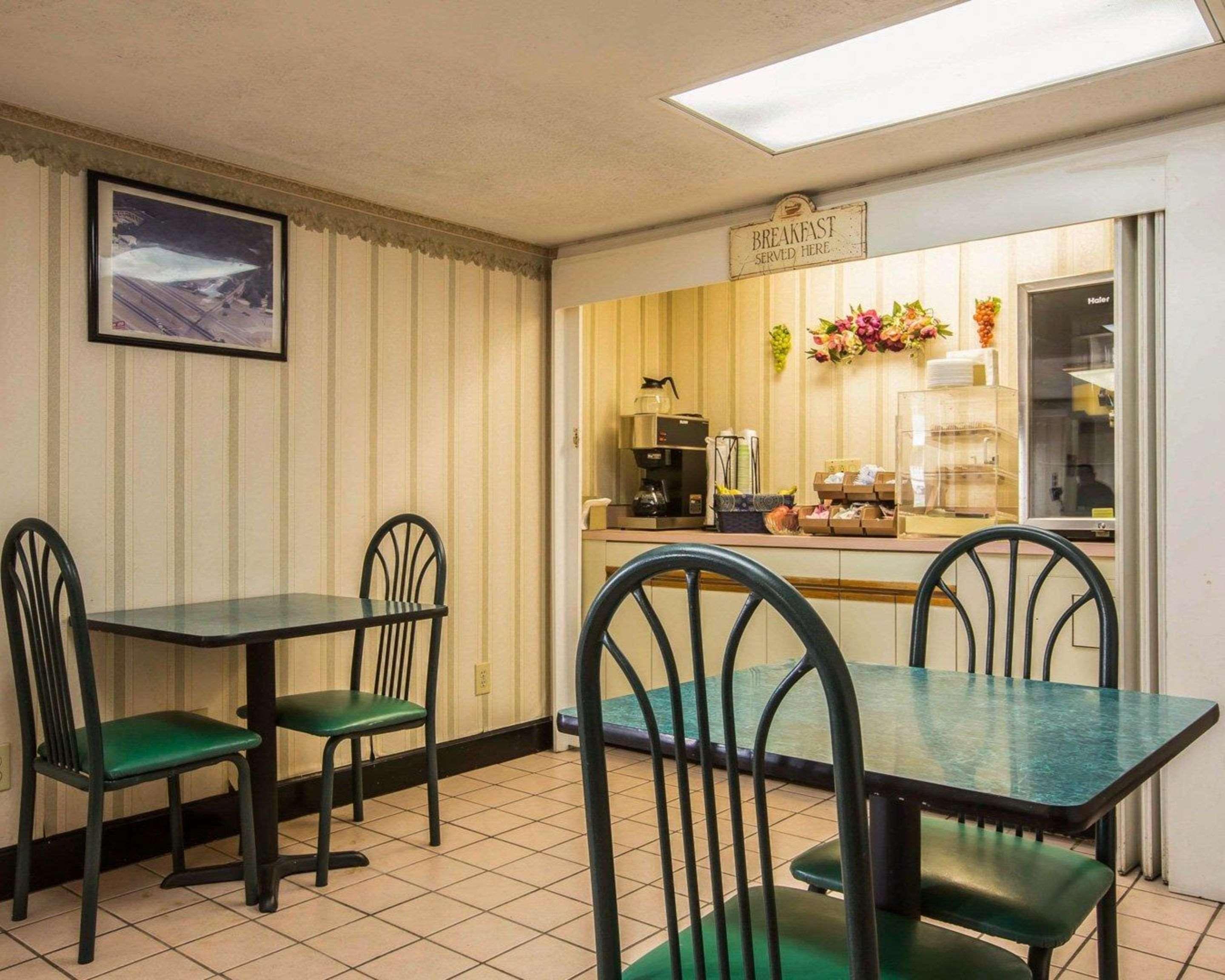 Rodeway Inn Phenix City Dış mekan fotoğraf